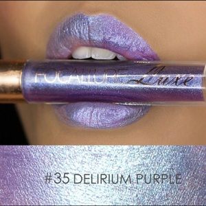 💄 Metallic Lasting Liquid Lip Color💄